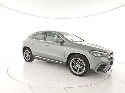 Usata Mercedes GLA200 AMG Line Premium 150 CV (110 kW) 2025 Gray SUV