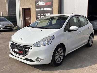 Usata Peugeot 208 Active 82 CV (60 kW) 2013 Other Utilitaria