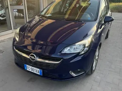 Usata Opel Corsa 75 CV (55 kW) 2016 Blu Utilitaria