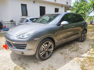 usata Porsche Cayenne Platinum edition tetto panoramico