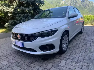 Usata Fiat Tipo 95 CV (69 kW) 2018 Bianco Berlina