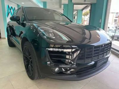 Usata Porsche Macan 252 CV (185 kW) 2018 Nero SUV