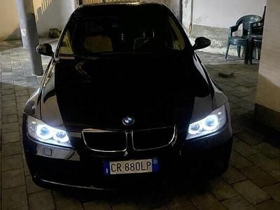 Usata BMW 320 2005 Blu Berlina