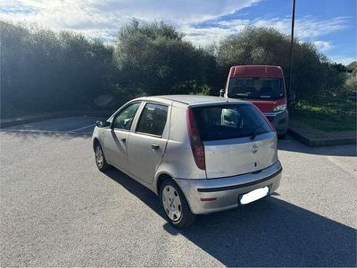 Gebraucht Fiat Punto Dynamic 80 PS (58 kW) 2004 Grau Kleinwagen