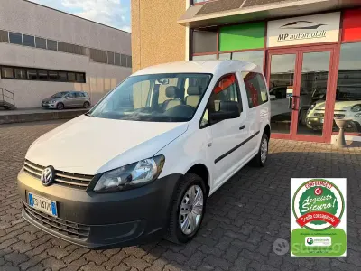 Käytetty VW Caddy 140 HP (102 kW) 2013 Valkoinen Tila-auto