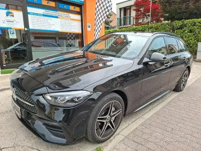 Usata Mercedes C300e Advanced 197 CV (144 kW) 2024 Nero Station wagon