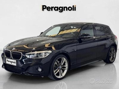 Begagnad BMW 118 Sport Line 150 HK (110 kW) 2017 Svart Halvkombi