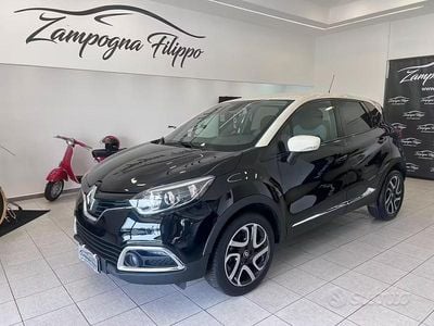 Usata Renault Captur Intens 90 CV (66 kW) 2017 Nero SUV