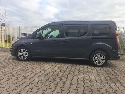 Usata Ford Tourneo Connect 85 CV (62 kW) 2014 Grigio Monovolume