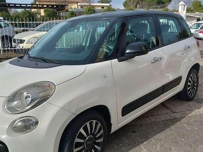 Usata Fiat 500L Living 84 CV (61 kW) 2015 Bianco Monovolume