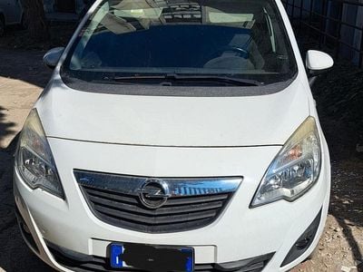 Usata Opel Meriva 101 CV (74 kW) 2013 Monovolume