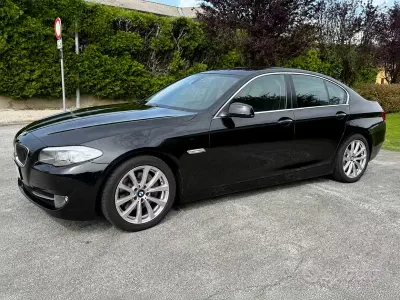 Usado BMW 530 Comfort Edition 258 HP (189 kW) 2011 Preto Sedan
