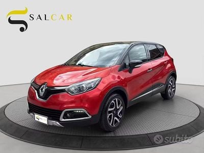 Usata Renault Captur 90 CV (66 kW) 2015 Rosso SUV