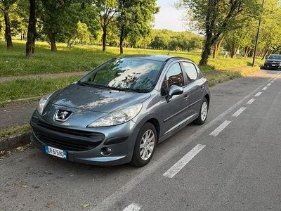 Usata Peugeot 207 75 CV (55 kW) 2008 Grigio Berlina