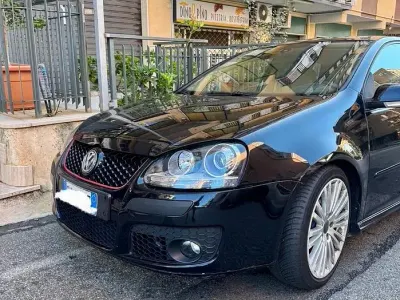 Usata VW Golf IV R 250 CV (183 kW) 2005 Nero Berlina