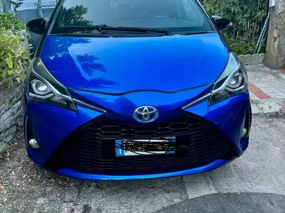 Usata Toyota Yaris Hybrid