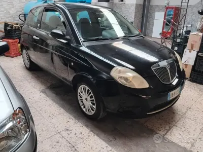 Usata Lancia Ypsilon Platinum 77 CV (56 kW) 2009 Utilitaria