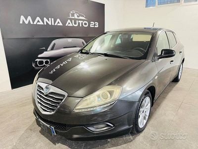 Usata Lancia Delta Gold 120 CV (88 kW) 2012 Grigio Utilitaria