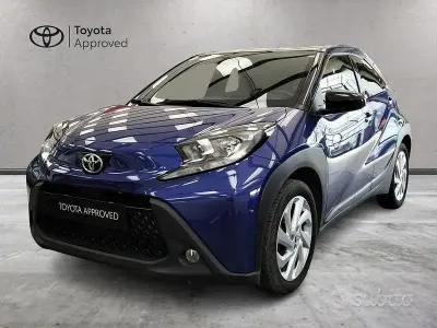 Usata Toyota Aygo X Trend 72 CV (52 kW) 2022 Blu SUV