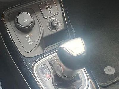 Usata Jeep Compass Limited 140 CV (102 kW) 2018 Bianco SUV