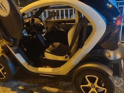 Usata Renault Twizy 12 kW (17 CV) 2012 Utilitaria