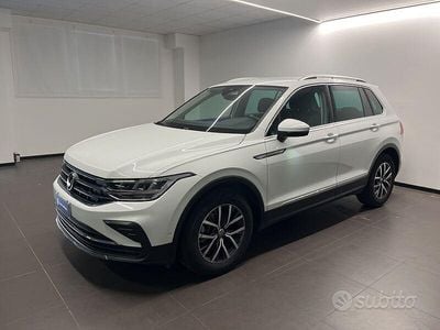 Gebraucht VW Tiguan Life 122 PS (89 kW) 2021 Weiß SUV