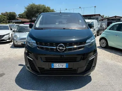 Usata Opel Zafira Life S 120 CV (88 kW) 2020 Nero Monovolume