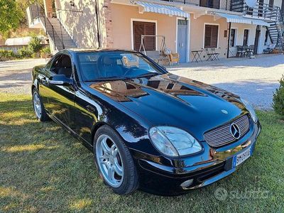 Usata Mercedes 170 184 CV (135 kW) 2022 Nero Cabrio