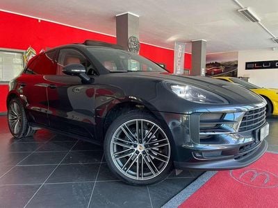 Usata Porsche Macan 252 CV (185 kW) 2021 Grigio SUV
