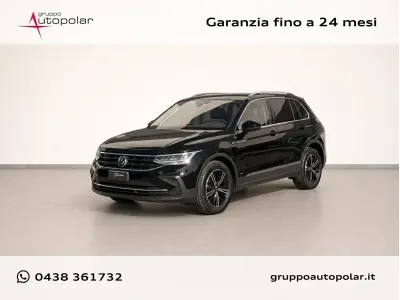 Usata VW Tiguan Life 150 CV (110 kW) 2021 Nero SUV