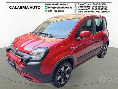 Usata Fiat Panda Red 70 CV (51 kW) 2023 Rosso Utilitaria