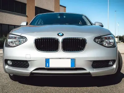 Usata BMW 116 116 CV (85 kW) 2014 Argento Utilitaria