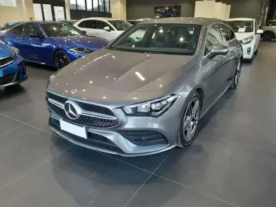 Usata Mercedes CLA200 Shooting Brake Premium 150 CV (110 kW) 2022 Grigio Station wagon