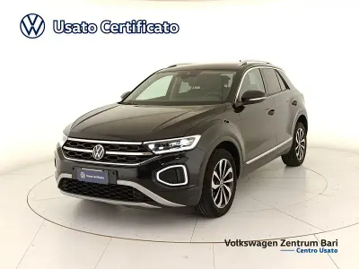 Usata VW T-Roc Style 110 CV (80 kW) 2023 Nero SUV