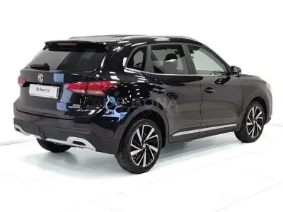Nuova MG ZS Luxury 102 CV (75 kW) 2026 Nero SUV
