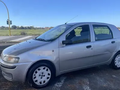Usata Fiat Punto 60 CV (44 kW) 2001 Utilitaria