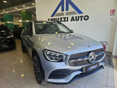 Usata Mercedes GLC300e Premium Plus 194 CV (142 kW) 2021 Argento SUV