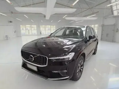 Usata Volvo XC60 Core 252 CV (185 kW) 2023 SUV
