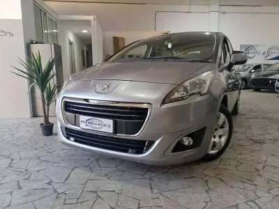 Usata Peugeot 5008