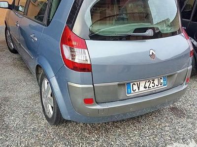 Usata Renault Scénic II Dynamique 113 CV (83 kW) 2005 Monovolume