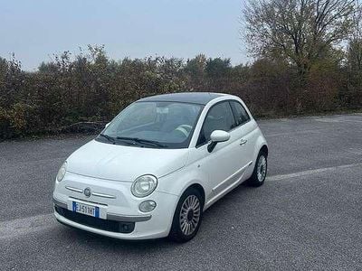 Usata Fiat 500 Lounge 69 CV (50 kW) 2011 Bianco Utilitaria