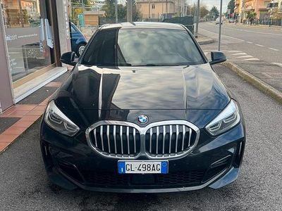 Usata BMW 120 M Sport 190 CV (139 kW) 2022 Nero Utilitaria
