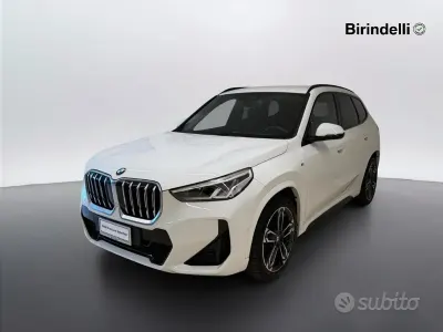 Käytetty BMW X1 M Sport 150 HP (110 kW) 2024 Valkoinen Katumaasturi