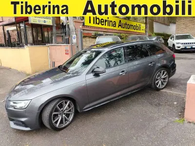 Begagnad Audi A4 S-Line 190 HK (139 kW) 2017 Grå Kombi