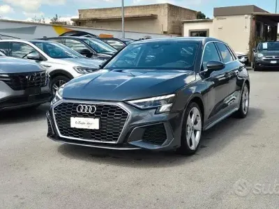 Usata Audi A3 S-Line 150 CV (110 kW) 2024 Grigio Berlina