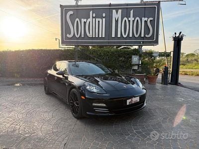 Usata Porsche Panamera 300 CV (220 kW) 2012 Nero Utilitaria