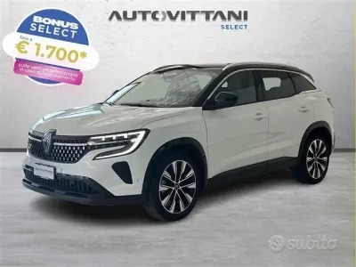 Usata Renault Austral Techno 158 CV (116 kW) 2023 Bianco SUV