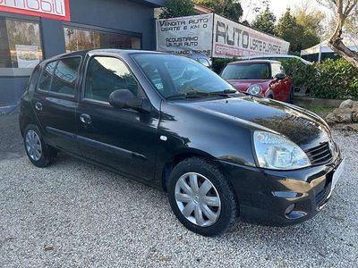 Usata Renault Clio II 58 CV (42 kW) 2010 Nero Berlina