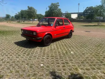 Usata Fiat 127 70 CV (51 kW) 1970 Rosso Utilitaria