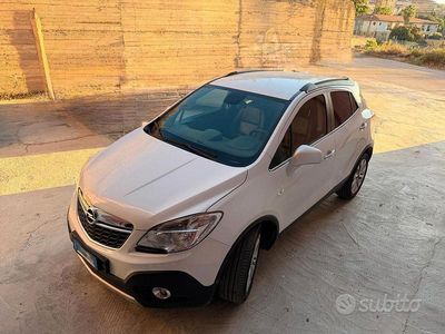 Usata Opel Mokka Cosmo 136 CV (100 kW) 2016 Bianco SUV
